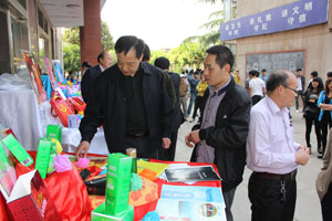 南陽工業(yè)學(xué)校平面設(shè)計(jì)作品展